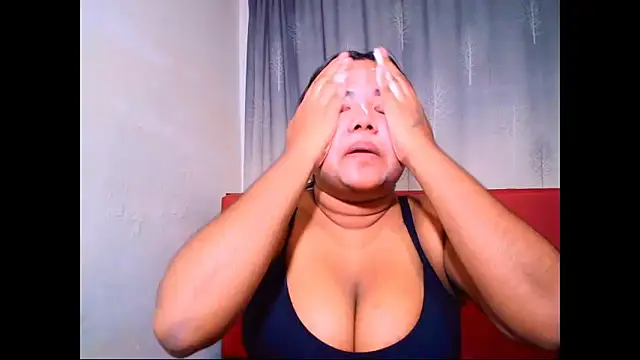 Indian Lola00 online show from 6, 11, 2025