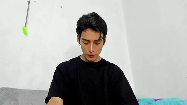 sebas rose online show from 6, 12, 2024