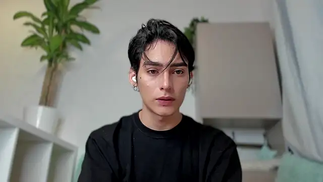 sebas rose online show from 11, 1, 2025