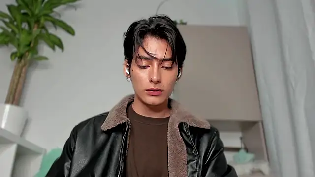 sebas rose online show from 27, 1, 2025