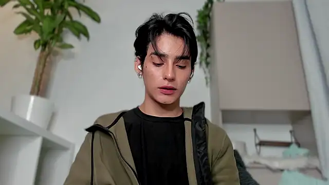 sebas rose online show from 26, 1, 2025