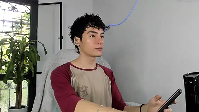 sebas rose online show from 13, 9, 2025