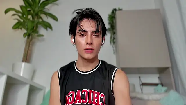 sebas rose online show from 28, 1, 2025