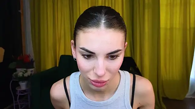 EmmyGreans online show from 4, 4, 2026