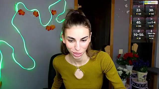 EmmyGreans online show from 10, 11, 2025