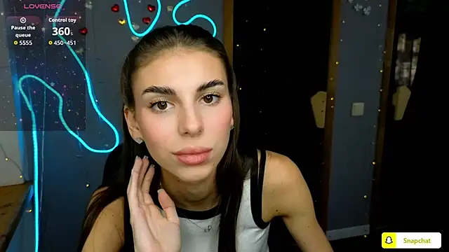 EmmyGreans online show from 24, 9, 2025