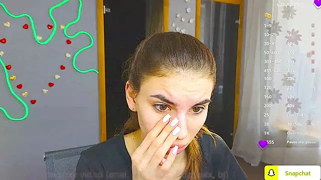 EmmyGreans online show from 1, 3, 2025