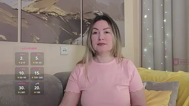 ElleCherry online show from 21, 10, 2025