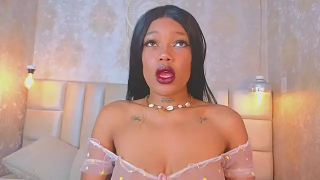 CrystalBrooke3x online show from 15, 3, 2026