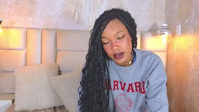 CrystalBrooke3x online show from 27, 3, 2026