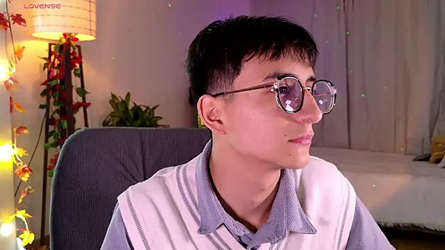 Mr evan1 online show from 10, 3, 2025