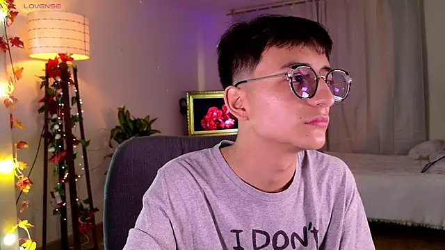 Mr evan1 online show from 28, 2, 2025