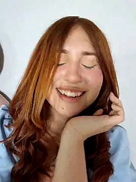 Snapshot of Emasanders chatting on 26, 2, 2025 Emasanders online show from 26, 2, 2025