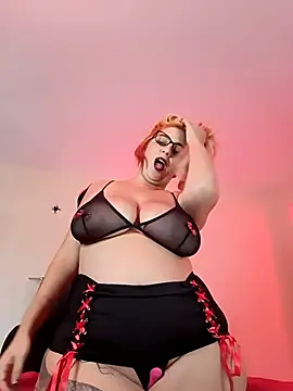 Escarlate4you  online show from 31, 10, 2025