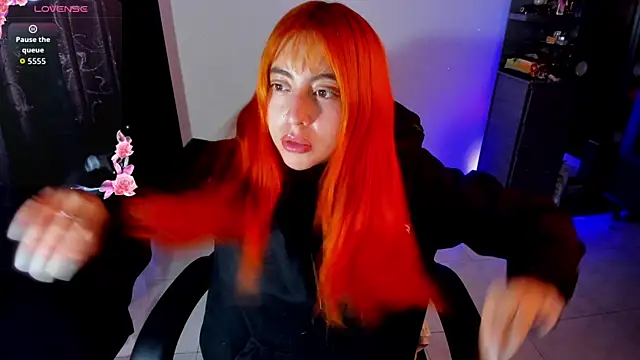 Violetaarey online show from 18, 6, 2026