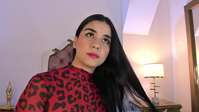 Snapshot of Mara_Betancurt chatting on 27, 9, 2025 Mara Betancurt online show from 27, 9, 2025