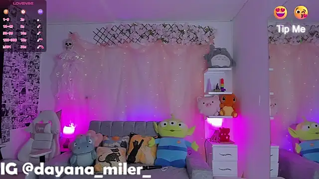  dayana miler online show from 27, 10, 2025