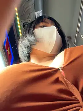 Snapshot of May-Squirt chatting on 5, 3, 2026 May-Squirt online show from 5, 3, 2026