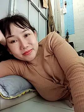 Ana love2000 online show from 10, 10, 2025