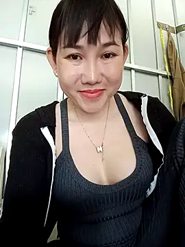 Ana love2000 online show from 9, 9, 2025