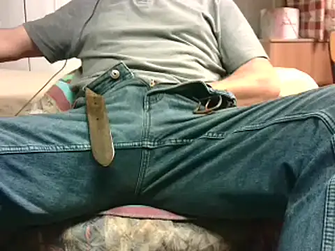 Giulio35 Pika online show from 13, 4, 2026