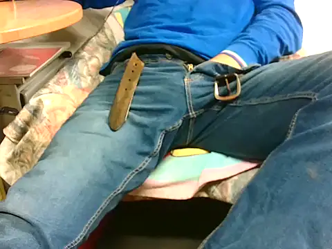 Giulio35 Pika online show from 16, 10, 2025