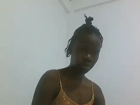 Snapshot of hey_its_andreana chatting on 12, 6, 2026 hey its andreana online show from 12, 6, 2026