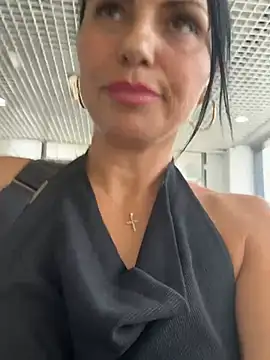 Snapshot of KimKelly13 chatting on 24, 5, 2026 KimKelly13 online show from 24, 5, 2026