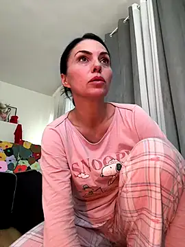 KimKelly13 online show from 9, 11, 2025