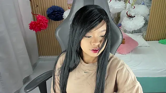 Snapshot of Lili_16 chatting on 15, 9, 2025 Lili 16 online show from 15, 9, 2025