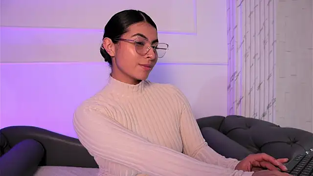 ShelleyMorell online show from 12, 3, 2025