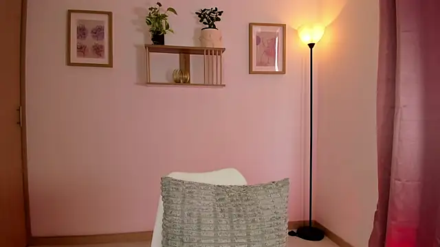 Snapshot of Lilabril chatting on 29, 5, 2026 Lilabril online show from 29, 5, 2026