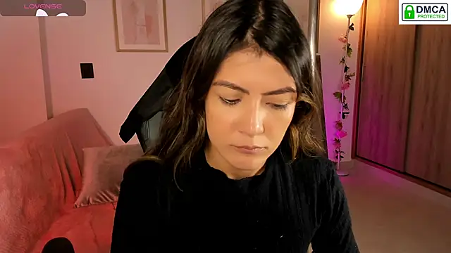 Snapshot of Lilabril chatting on 24, 11, 2025 Lilabril online show from 24, 11, 2025