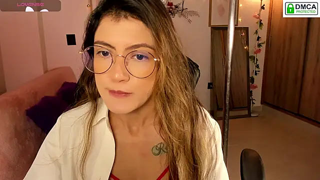 Snapshot of Lilabril chatting on 1, 12, 2025 Lilabril online show from 1, 12, 2025