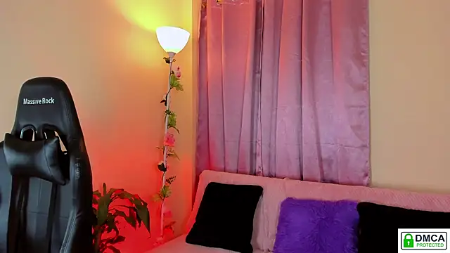 Snapshot of Lilabril chatting on 10, 3, 2025 Lilabril online show from 10, 3, 2025