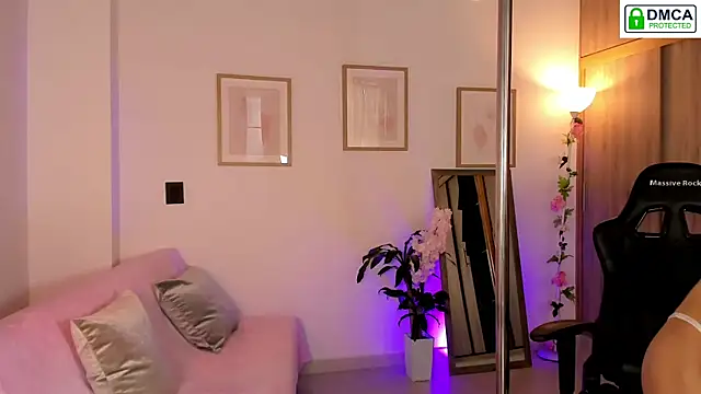 Snapshot of Lilabril chatting on 23, 9, 2025 Lilabril online show from 23, 9, 2025