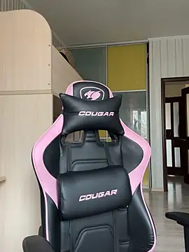 Julietta a online show from 21, 11, 2025