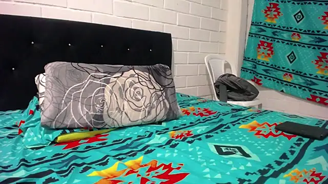 GiveLove1 online show from 28, 2, 2025