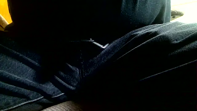 Snapshot of markluvskitty chatting on 8, 4, 2026 markluvskitty online show from 8, 4, 2026