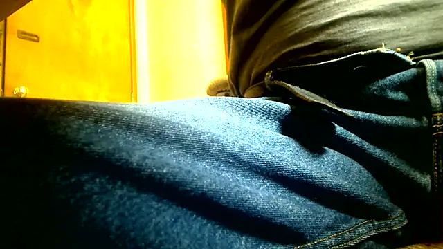 Snapshot of markluvskitty chatting on 16, 4, 2026 markluvskitty online show from 16, 4, 2026