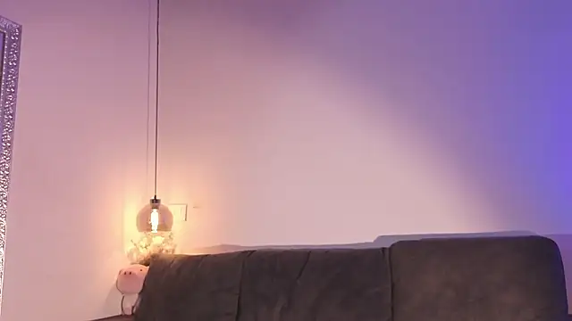 Isabella francoo online show from 4, 3, 2026