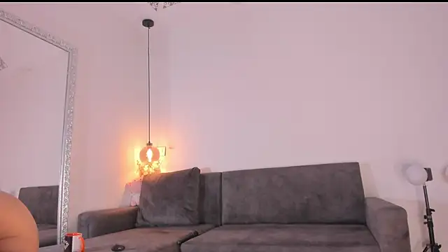 Snapshot of Isabella_francoo chatting on 4, 11, 2025 Isabella francoo online show from 4, 11, 2025