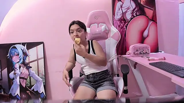 CharlotteMuller online show from 2, 4, 2026