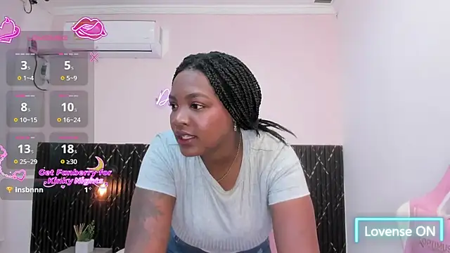 Snapshot of chanel_brunette chatting on 2, 2, 2026 chanel brunette online show from 2, 2, 2026