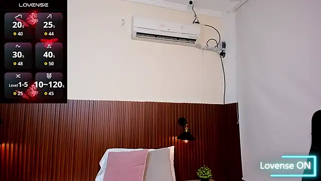 chanel brunette online show from 6, 10, 2025