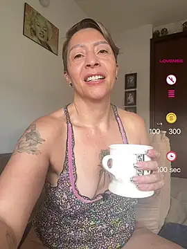 Snapshot of elmarsexydoll chatting on 12, 7, 2026 elmarsexydoll online show from 12, 7, 2026