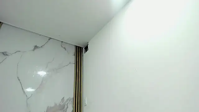 Biiancacox online show from 28, 11, 2025