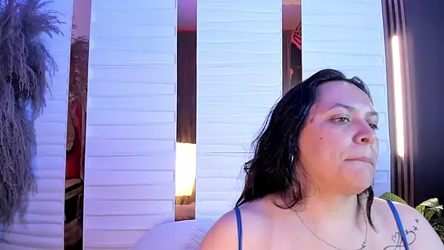 Biiancacox online show from 15, 10, 2025