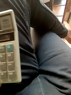 HeftyTheory7 online show from 15, 11, 2025