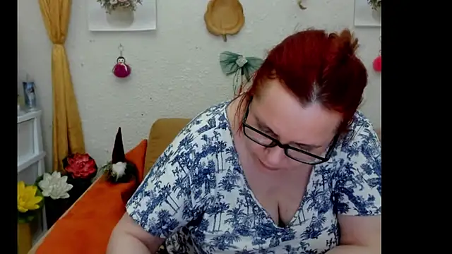 PlayfullMature online show from 28, 10, 2025